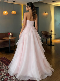 Tulle A-Line/Princess Strapless Floor-Length Evening Dresses with Ruffles