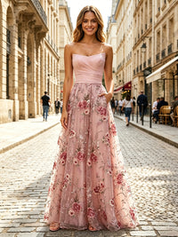 Lace A-Line/Princess Strapless Floor-Length Evening Dresses with Floral Embroidery