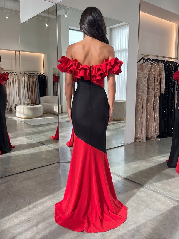 Satin Mermaid/Trumpet Off Shoulder Floor-Length Evening Dresses with Chic Colorblock Detail