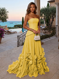 Chiffon A-Line/Princess Strapless Floor-Length Evening Dresses with Sweep Train & Pleats