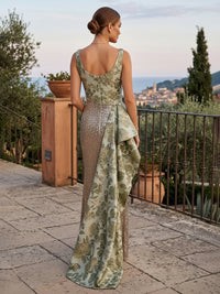 Sequin Sheath/Column Scoop Neck Floor-Length Evening Dresses with Ruffles