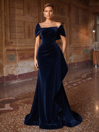Mermaid/Trumpet Off Shoulder Velvet Maxi Evening Dresses with Ruffles & Ruched Waist