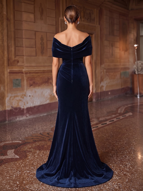 Mermaid/Trumpet Off Shoulder Velvet Maxi Evening Dresses with Ruffles & Ruched Waist