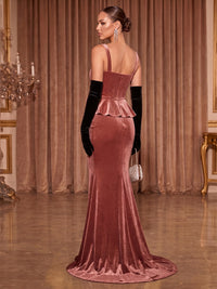 Mermaid/Trumpet Asymmetric Neck Velvet Maxi Evening Dresses with 3D Flowers
