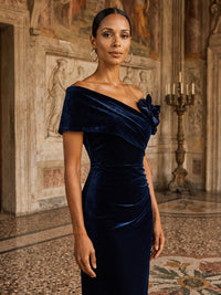 Sheath/Column Off Shoulder Velvet Maxi Evening Dresses with 3D Flowers & Ruched Waist