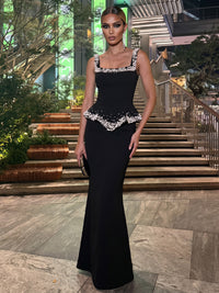 Mermaid/Trumpet Square Neck Stretch Jersey Maxi Evening Dresses with Pearls