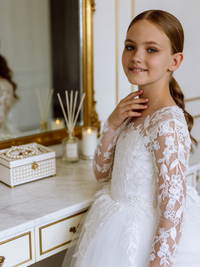 Long Lace Sleeve Tulle Flower Girl Gown with Back Bow for Wedding Formal First Communion