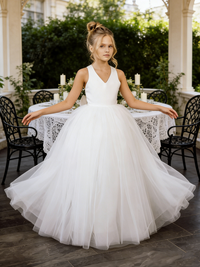 Sleeveless Cross Back Tulle Flower Girl Gown with Bow for Wedding Formal Party