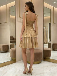 Sequins Tiered Pleated Metallic Mini V-Neck Cocktail Gowns for Teens Homecoming Dresses with Bows