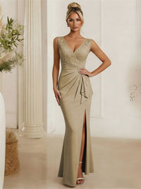 Satin V Neck Lace Appliques Mermaid Mother of the Bride Dresses