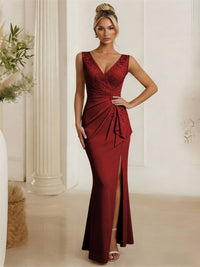 Satin V Neck Lace Appliques Mermaid Mother of the Bride Dresses