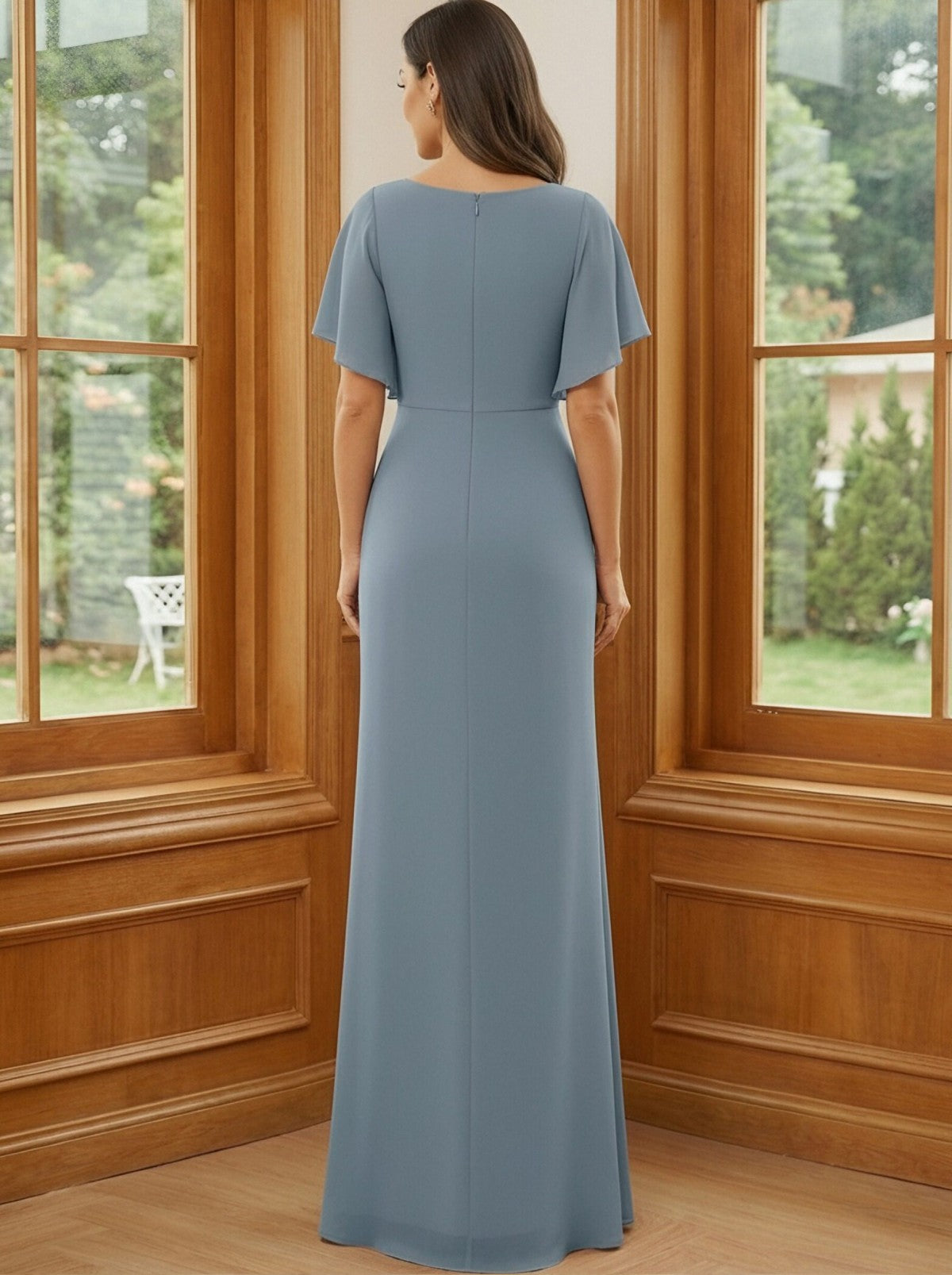 Chiffon Round Neck Pleated Lace Appliques Mother of the Bride Dresses