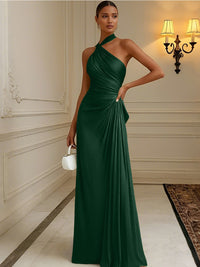 Satin Sheath/Column Halter Floor-Length Formal Dresses with Pleats