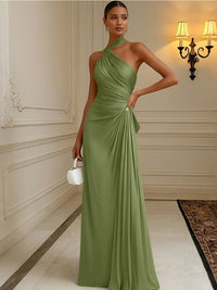 Satin Sheath/Column Halter Floor-Length Formal Dresses with Pleats