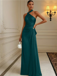 Satin Sheath/Column Halter Floor-Length Formal Dresses with Pleats