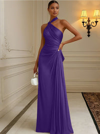 Satin Sheath/Column Halter Floor-Length Formal Dresses with Pleats