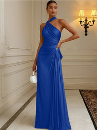 Satin Sheath/Column Halter Floor-Length Formal Dresses with Pleats