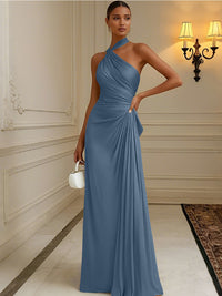 Satin Sheath/Column Halter Floor-Length Formal Dresses with Pleats