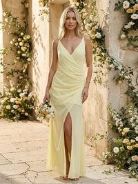 Chiffon Spaghetti Straps Pleated Mermaid Maxi Bridesmaid Dresses with Slit