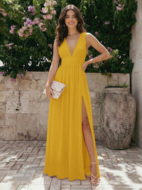 Sleeveless V Neck Bridesmaid Dresses Chiffon Maxi Dresses