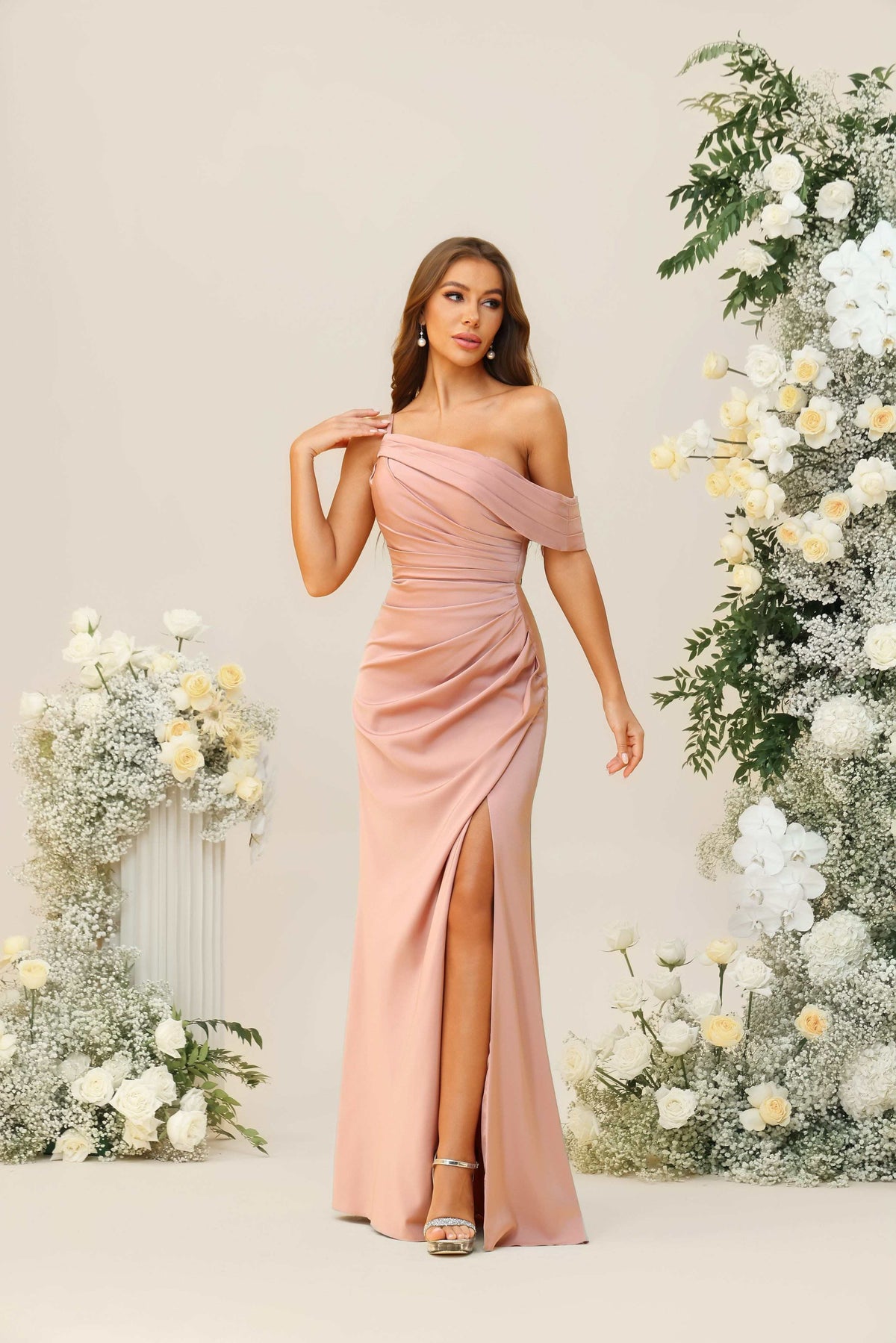 One Shoulder Satin Pleated Bridesmaid Dresses with Slit